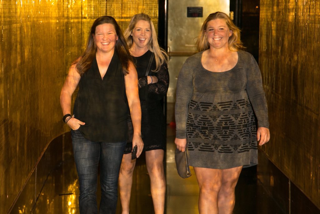 EpsonTour's tweet photo. Thanks @MorongoCasino @IOAUSA - awesome venue/party last night! 🎉🎉 3 days 'til season --> https://t.co/QNk34jnUOh https://t.co/eA0Zj0PuXe