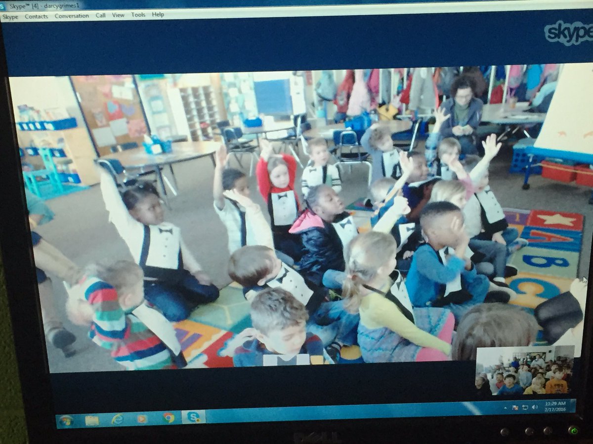 HallFletcherAVL's tweet photo. Skyping w/ Ms. Adams class share what we've learned about Penguins! @_learneveryday @ClaxtonElem #acsdlday #ncdlday https://t.co/lmRoxoHhB6