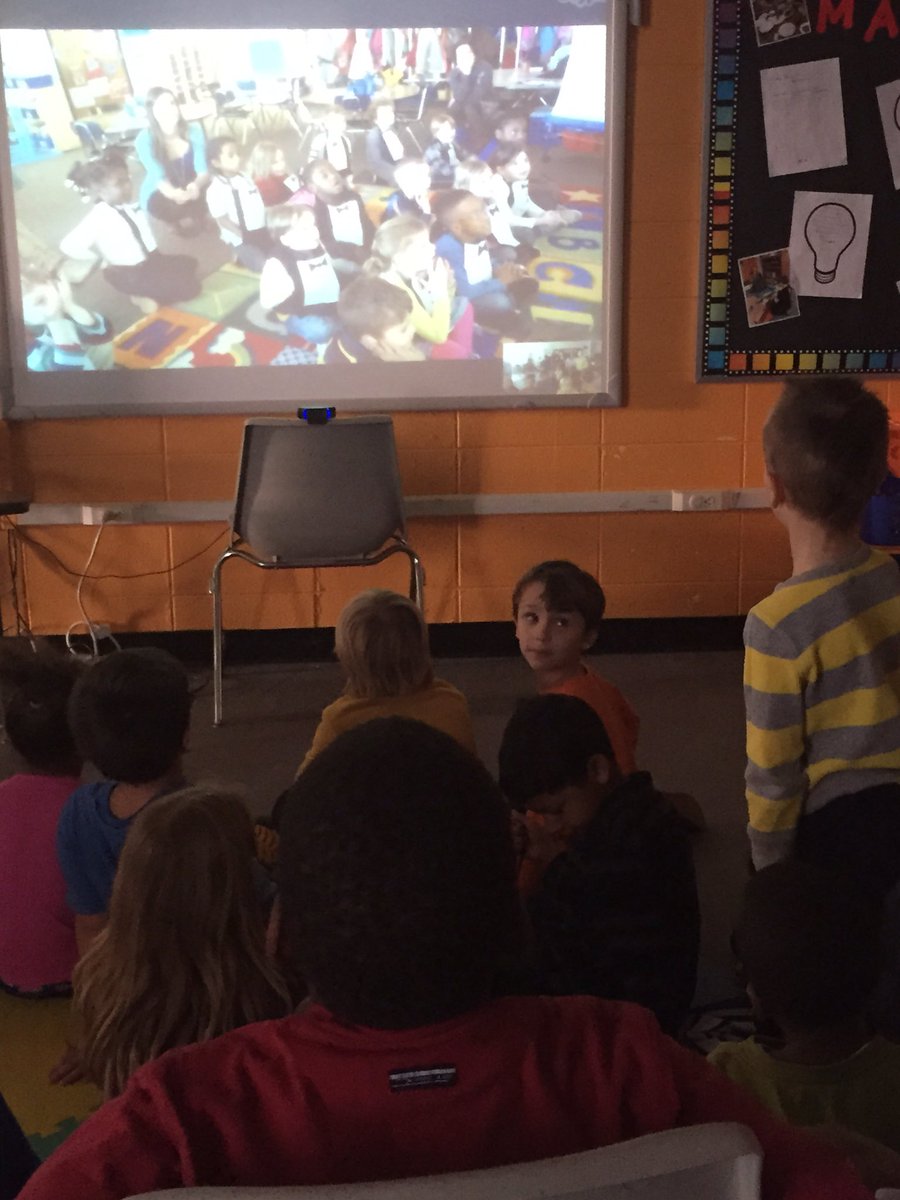 HallFletcherAVL's tweet photo. Skyping w/ Ms. Adams class share what we've learned about Penguins! @_learneveryday @ClaxtonElem #acsdlday #ncdlday https://t.co/lmRoxoHhB6