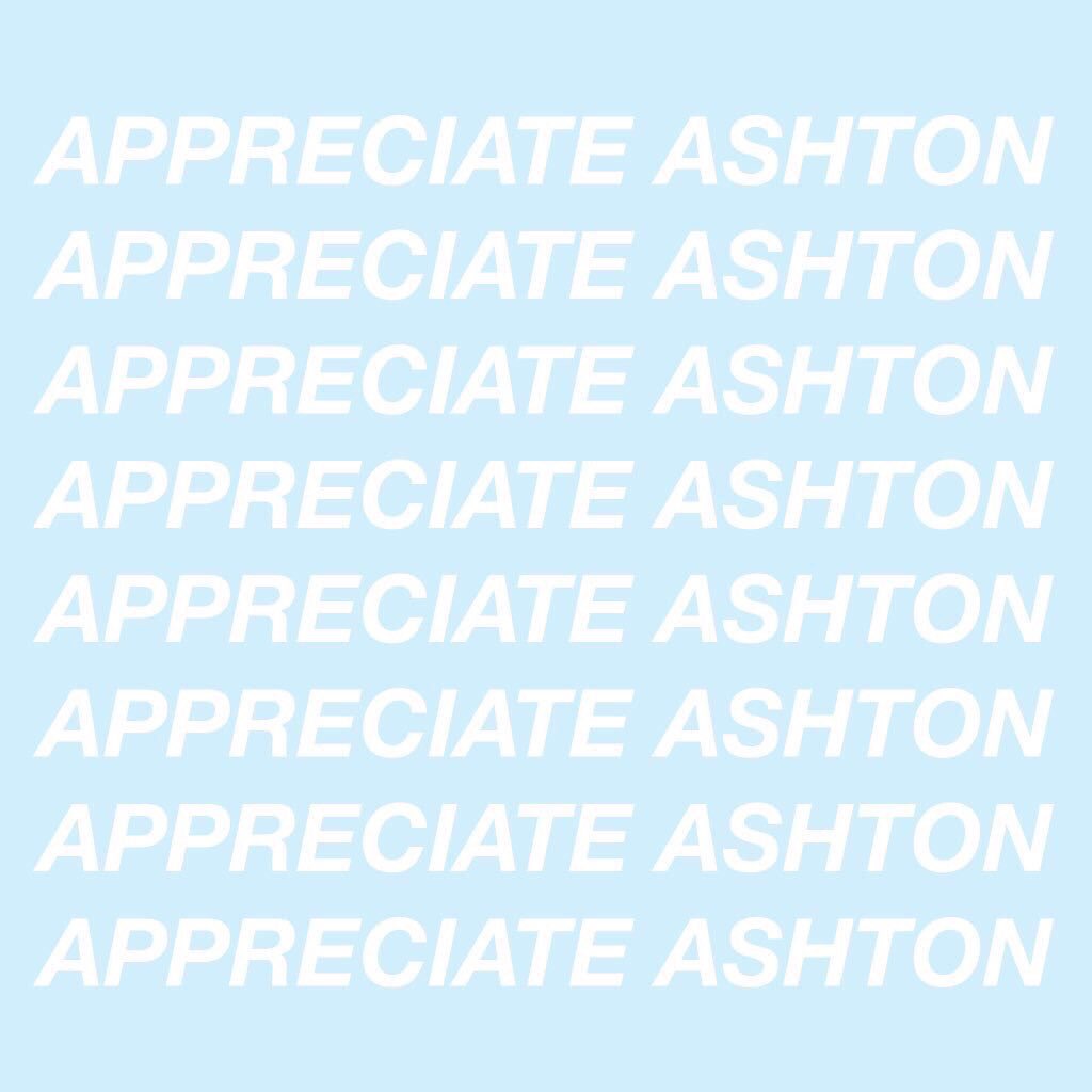 mgcstiles's tweet photo. what everyone should do 

#BestFamArmy #5SOSFam #iHeartAwards #Vote5SOS #KCA https://t.co/YyzJN4paCN