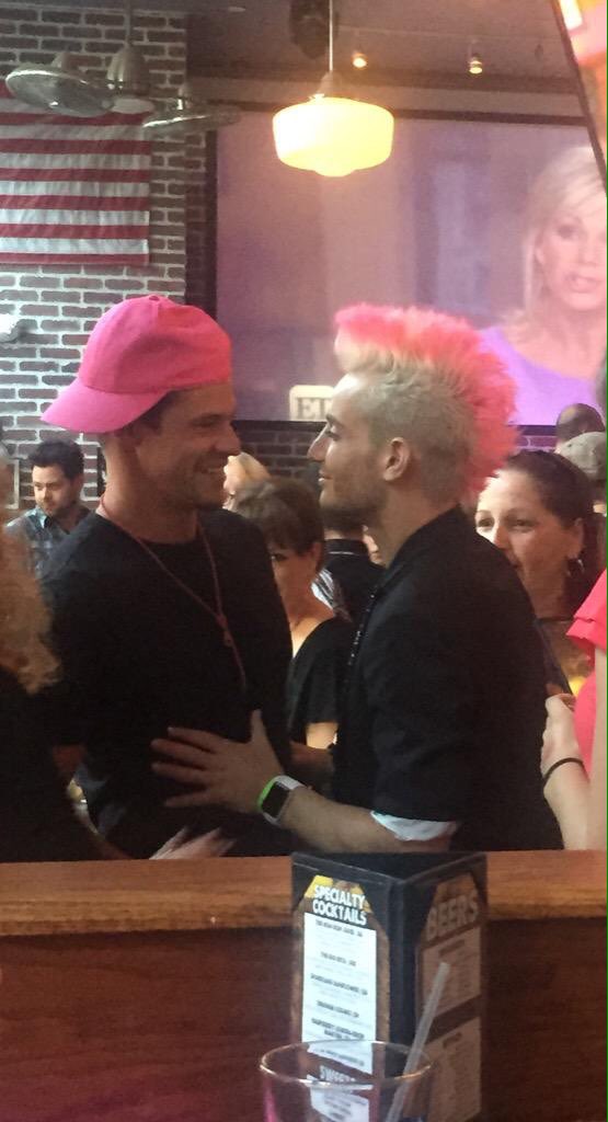 Blesszankie's tweet photo. #RandomActsOfKindnessDay
Here u go... 
#memories #don'tactlikeyoudontadorethem https://t.co/Dl0VpMnJzu