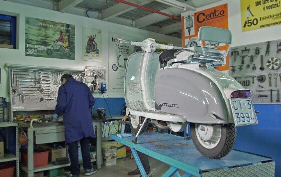 #workshop There must be Malossi parts there <a href="/vespa_lc1/">Norrie Kerr</a> @lambrettalineup <a href="/lambrettismo/">Lambettismo</a> <a href="/Lambretta_OC/">LambrettaOwnersClub</a> <a href="/LambrettaWales/">Lambretta Club Wales🏴󠁧󠁢󠁷󠁬󠁳󠁿</a>