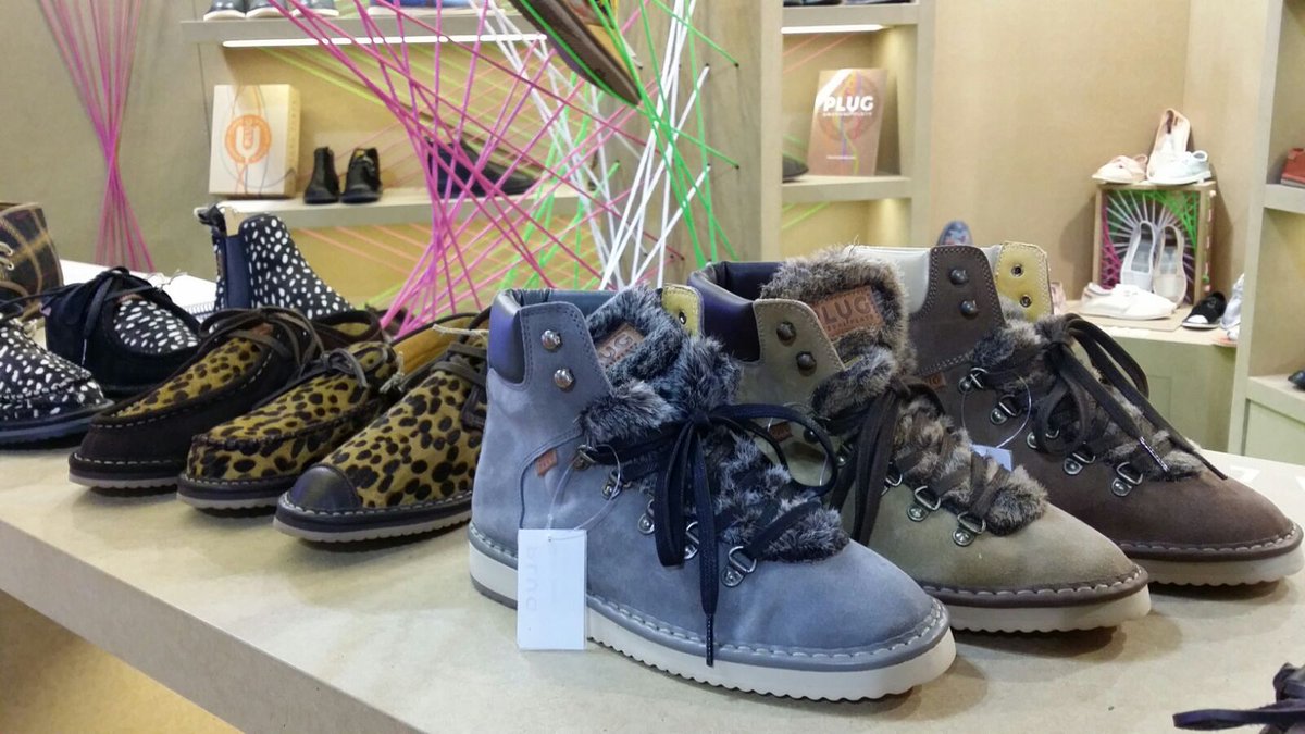 PlugShoes's tweet photo. Last day in #micam #Shoevent 2016 #Milano 
#Shoes #Pluggers #Flatshoes #fashion https://t.co/ihDHnSA4on