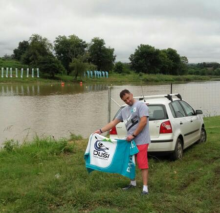 Roberto Ortega con todo preparado para "lidiar" 120km en 3 días de carrera hasta Durban en el <a href="/DusiCanoe/">Dusi Canoe Marathon</a> Marathon
