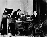 DAFA214's tweet photo. WIRELESS, creada por G. Marconi dio inició a las transmisiones radiofónicas de carácter público. #UTDDN #Radio https://t.co/V7vvgHT0Im