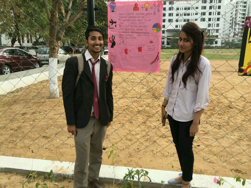 KaranBari2's tweet photo. #EWeek 2016
We are the team !!
Team Topaz
@topazskit @maneeshakaushik @Pratyusha1304 @Run4Offers @NishankGarg1 https://t.co/JvD4Bf6I0T