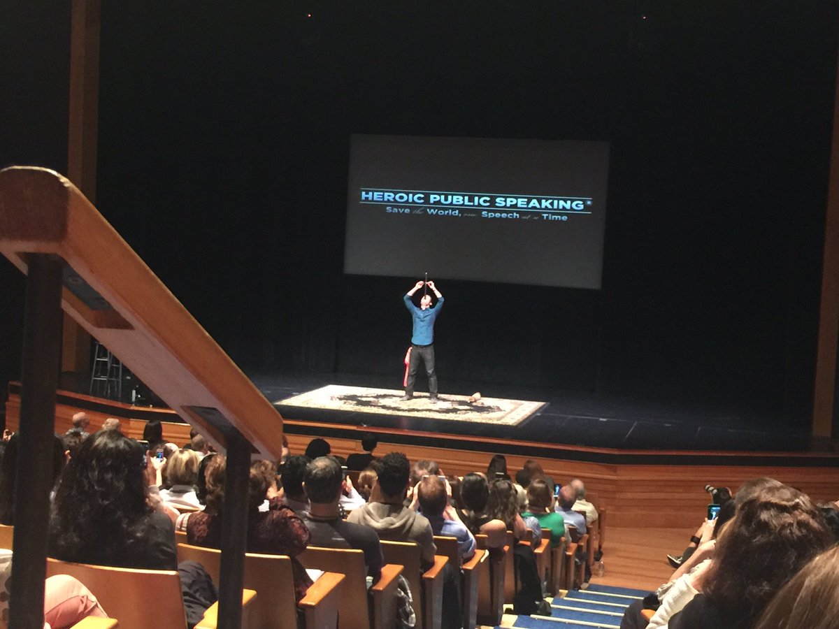 cmbrookins's tweet image. Life tip: Sword swallowing is crazy. Don't do it. #HPSLive