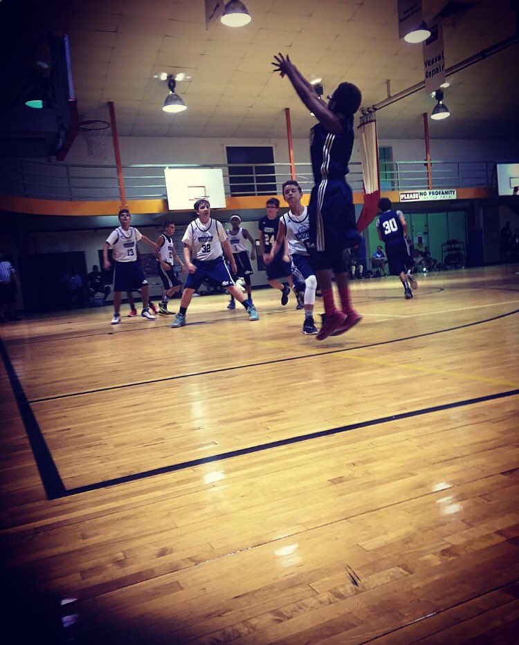 SEThoops's tweet photo. "You miss 100% of the shots you don't take" #goforit #justdoit #sethoops https://t.co/BlgsuZPhnR