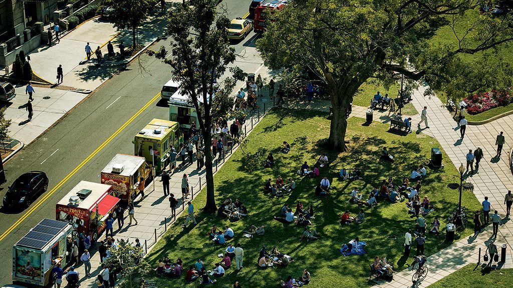 washingtonian's tweet photo. Let’s make downtown DC’s Franklin Square great again. https://t.co/4S71yvPvvv https://t.co/ymGhmMTCQ2
