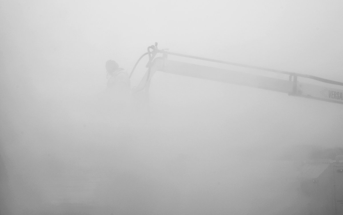 thisa_guy's tweet image. ice ice baby. new beginnings coming soon! @united #united #flying #flight #winter #bnw #leica #chicago