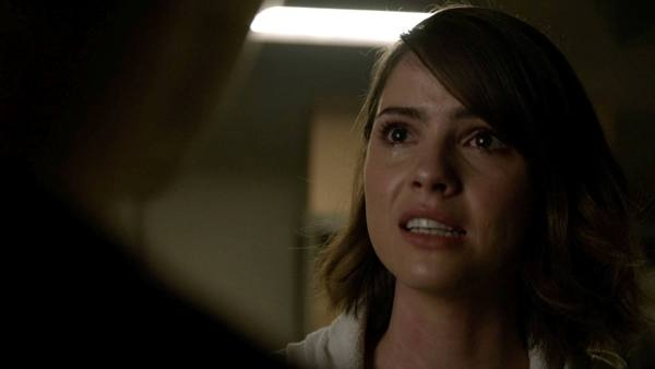 Brazil Loves Shelley Hennig