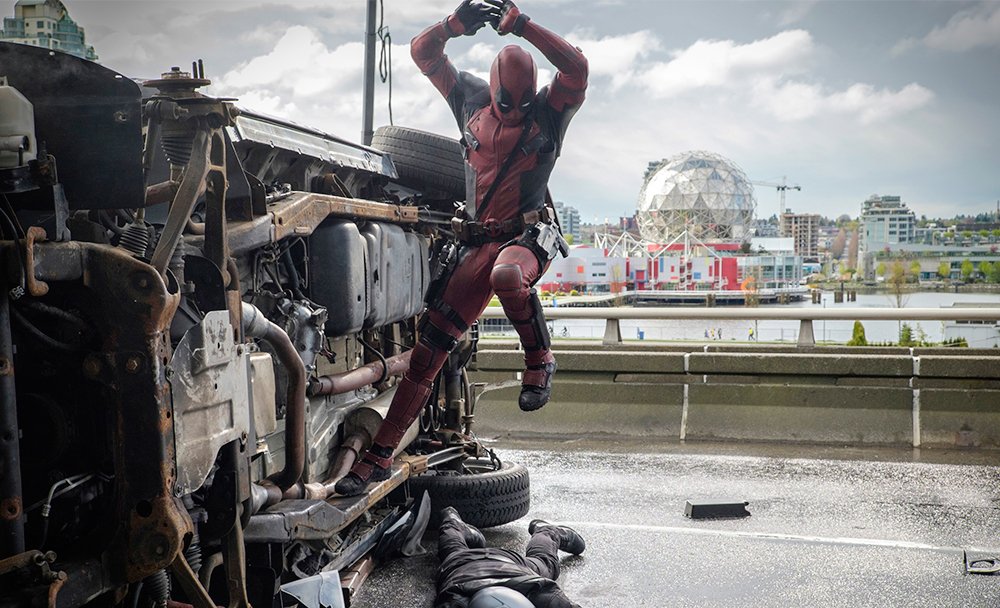 Starzonboard's tweet photo. 'Deadpool' ruled the holiday weekend with $150 Million in U.S. // #ryanreynolds #deadpool  https://t.co/vppxk4bFuR https://t.co/LVWDlfkxxR