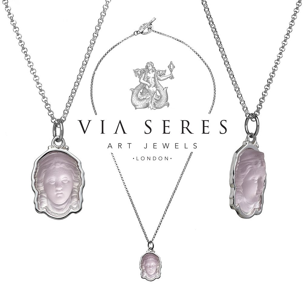 viaseres's tweet photo. Thrilled to see Via Seres #Minerva collection is now available at the #Courtauld Gallery #SomersetHouse #Botticelli https://t.co/R0FXssGWmW
