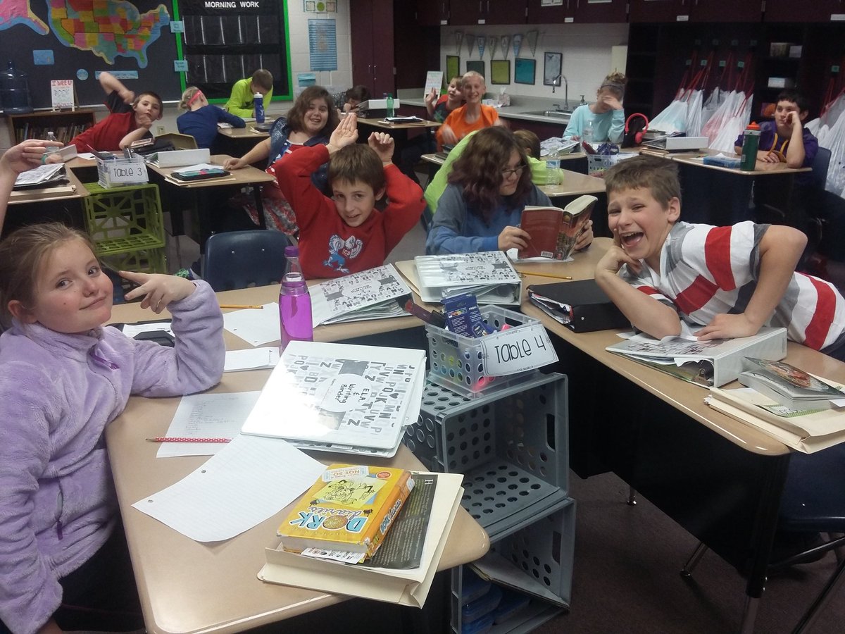 Writing time with 5th grade! #StopDropnTweet #bethe1 #jcde