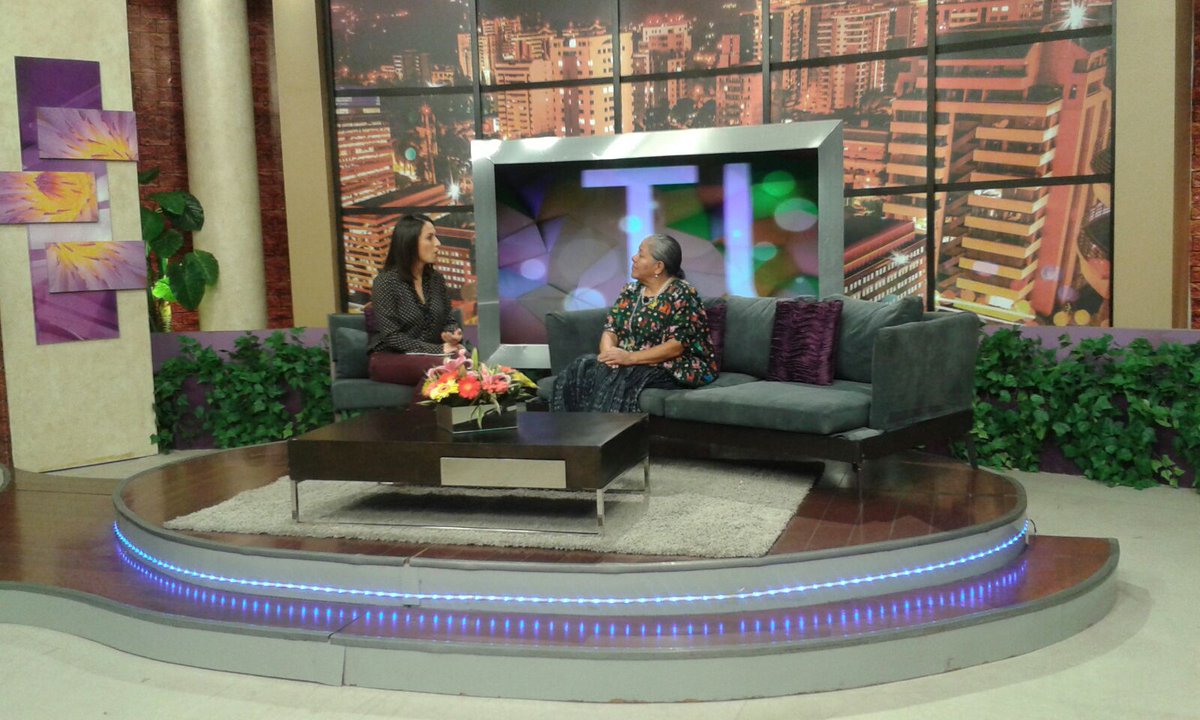 Guatevision_tv's tweet photo. Es responsabilidad de los padres poder brindar educación financiera a sus hijos, hoy #NiñosConsumistasEnTuti https://t.co/8K94JTRRlo