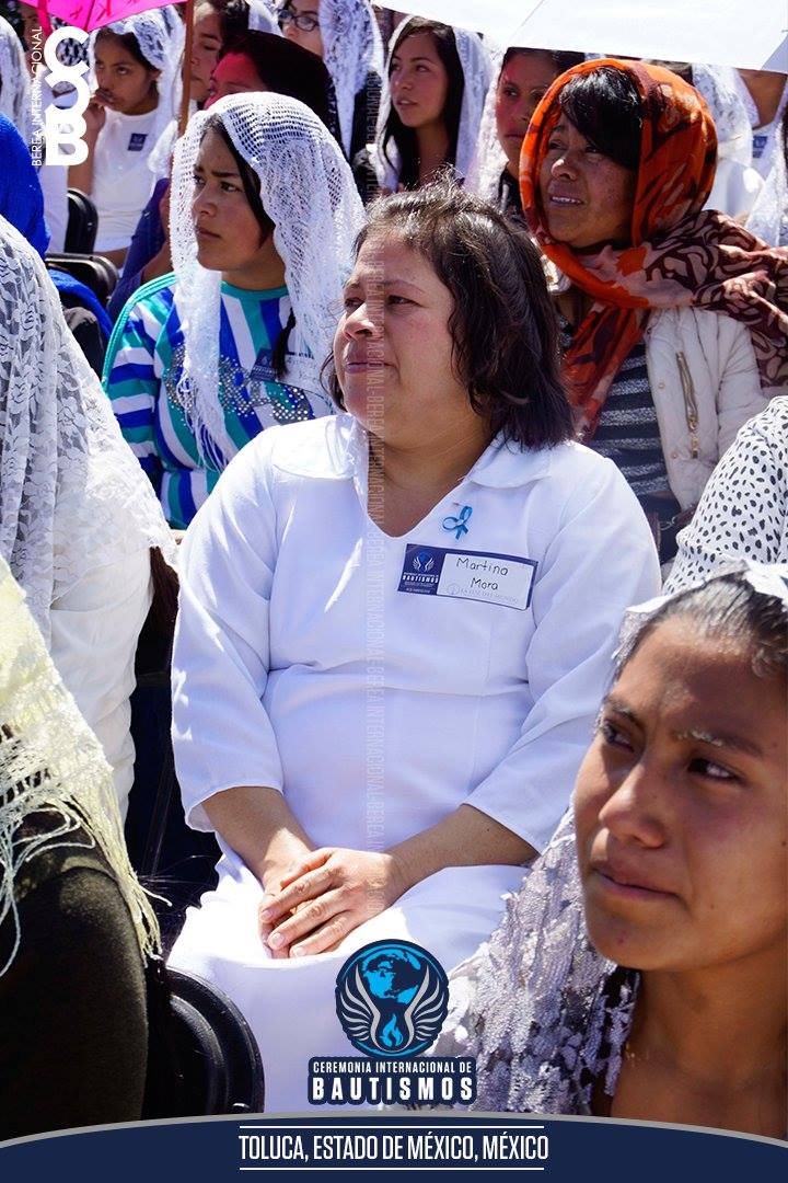 BereaInter's tweet photo. Ceremonia Internacional de Bautismos

Toluca, Estado de México

#LdmBautismos
#SoyLuzdelMundo 
#BereaInternacional https://t.co/pLz3X9VSq0