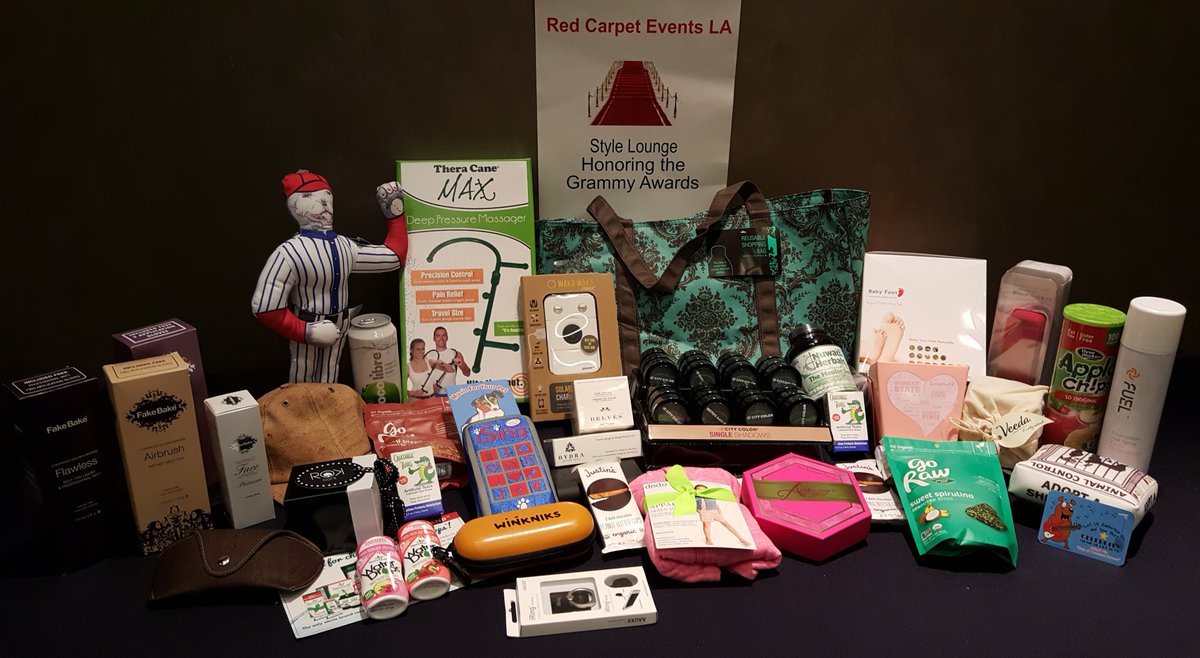 GiftingLoung's tweet photo. Red Carpet Events LA Tote Gift Bag https://t.co/vL1Llrp4gO