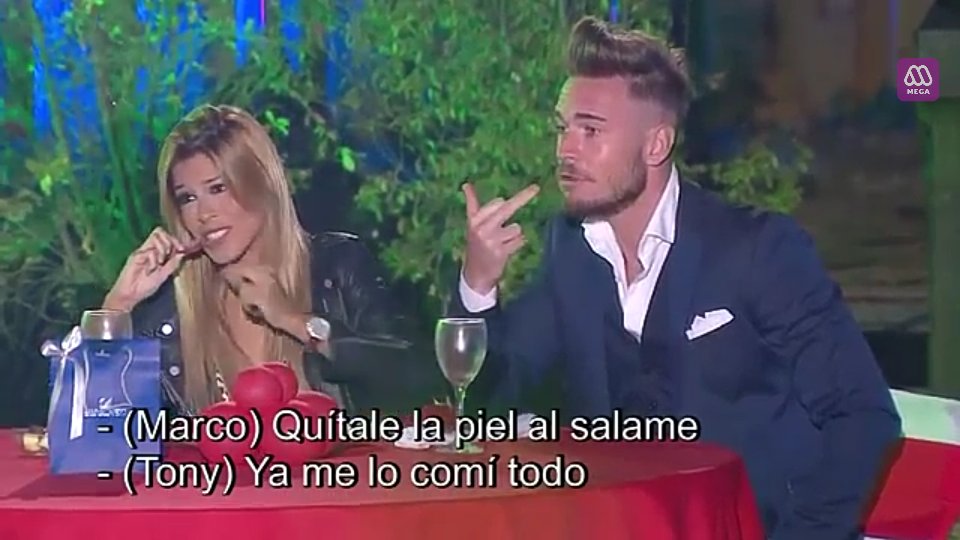 OriMaylen_'s tweet photo. Capítulo 19 #VCTE19 @OrianaGMarzoli intentando morder 😂🙈😍 https://t.co/K8kL6ucDDW