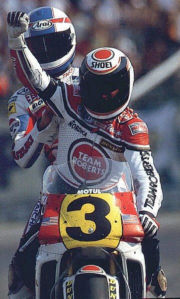 ! SCHWANTZ ! - Page 4 CbcJMDcXEAA1Xf3