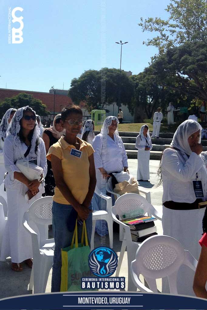 BereaInter's tweet photo. Ceremonia Internacional de Bautismos

Montevideo, Uruguay

#LdmBautismos
#SoyLuzdelMundo 
#BereaInternacional https://t.co/nGHEBbTSMT
