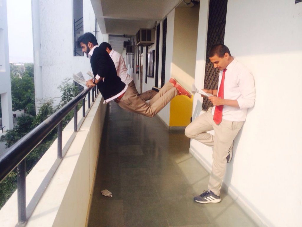 topazskit's tweet photo. #innovation #flashmobteam #stunts #levitation #teamtopaz #topazskitizcoming #eweek2016 @maneeshakaushik @nenindia https://t.co/VIKF0hQOFZ