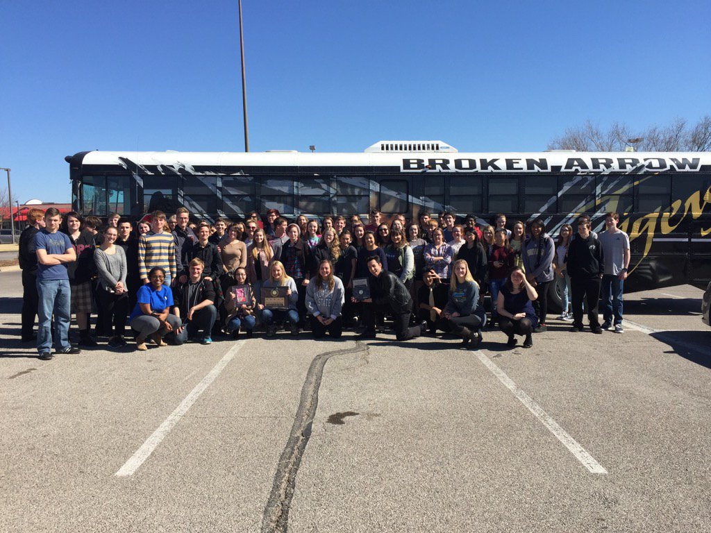 BAorchestra's tweet photo. Broken Arrow Chamber Orchestra #Sweepstakes #AwsomePerformance https://t.co/RdrAoWop8x