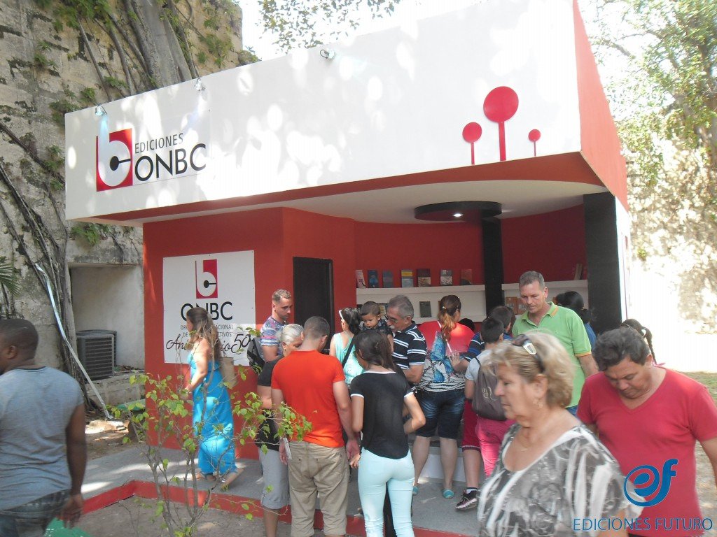EditorialUCI's tweet photo. Ediciones ONBC presentes en #FILCuba2016 cc  @Russia @Flibrocuba @flibrozaragoza https://t.co/IrWlZVWpLL