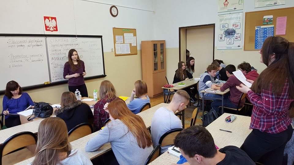 DSFBCC's tweet photo. Prelekcje #NZP - jutro następne #nzpwroclaw #dsfbcc https://t.co/mF3VLPa0kW