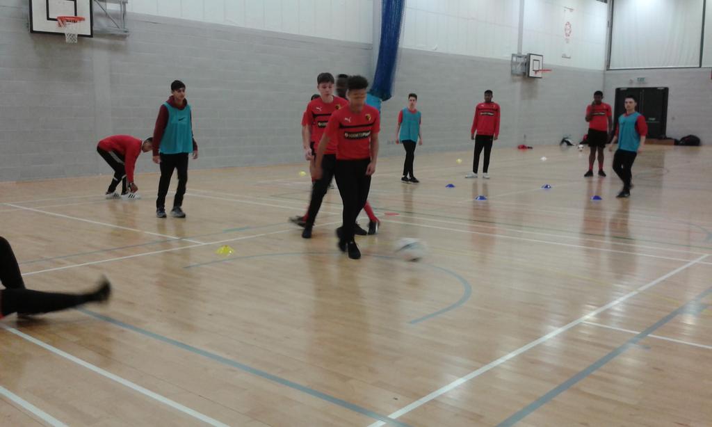 HertfordshireFA's tweet photo. Developing young players 16-21's #jumpingthegap at Oakland's college with Jody Caudwell coach developer https://t.co/PdOnn0xuon