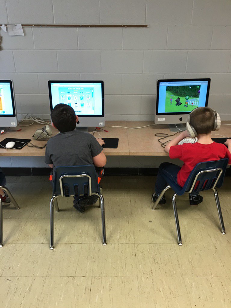 We love Smarty Ants. #wfredbirds <a href="/denningschool/">Susan Glodich</a>