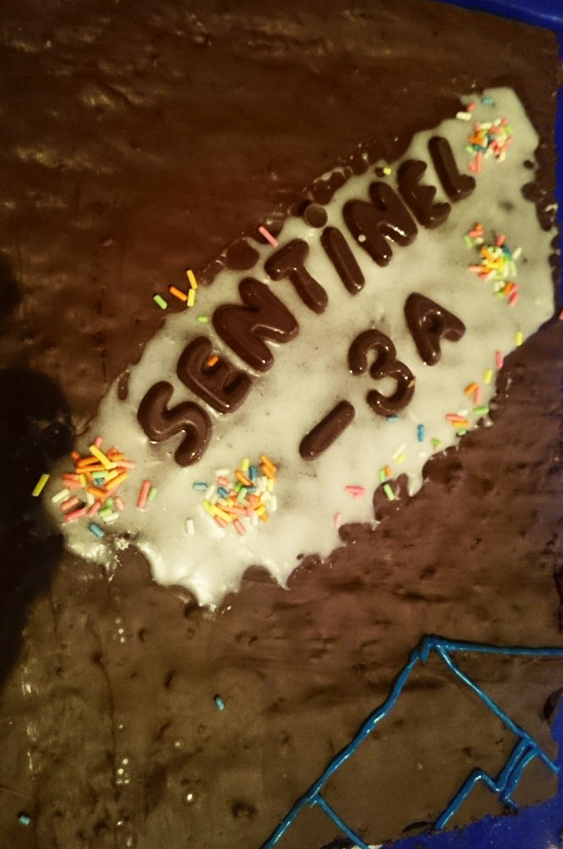 me_too's tweet photo. This is one of the tastiest #Sentinel3 pics you will see ^^
#LaunchCake #homemade #omnomnom https://t.co/R0yHeh3Py1