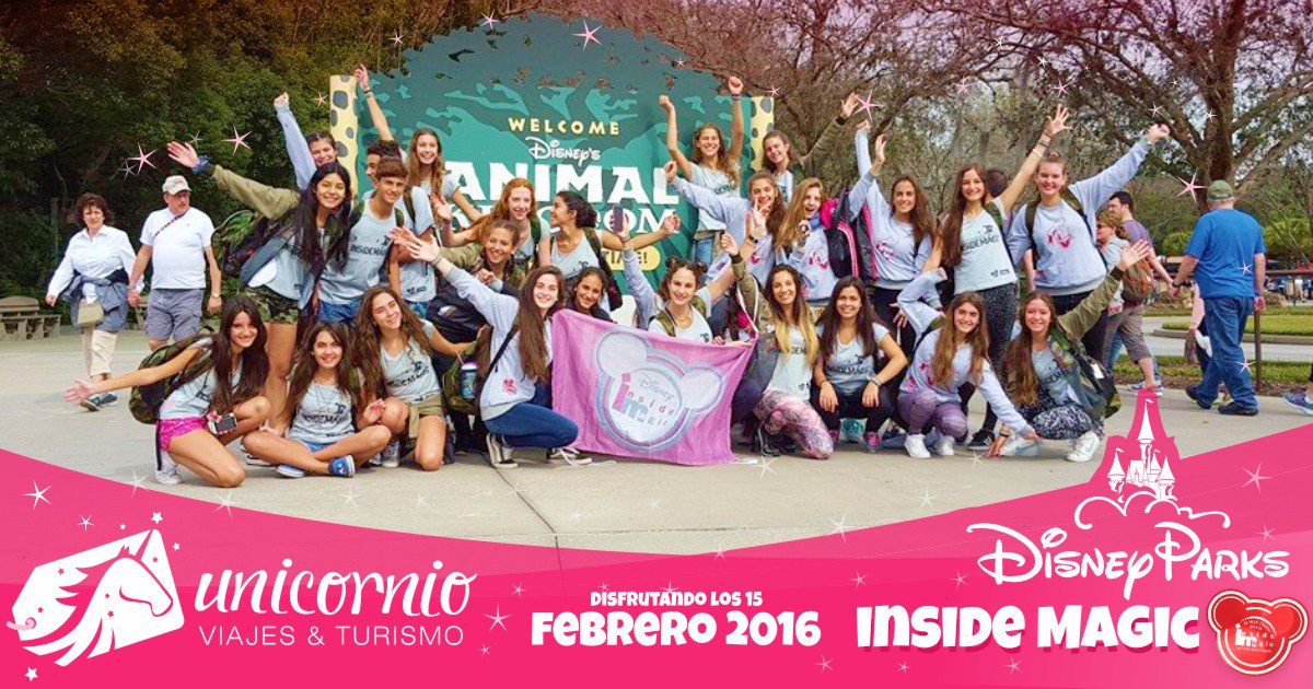unicornioviajes's tweet photo. Estamos de viaje, viviendo la experiencia #Disney y cumpliendo el sueño de los quince!! #UnicornioViajes https://t.co/MOHzkkIcHd