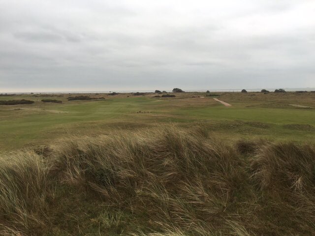 yourgolfdna's tweet photo. Great day with the Surrey Boys Development Squad at Hayling Island today @GolfSurrey https://t.co/nM4vFzRurj