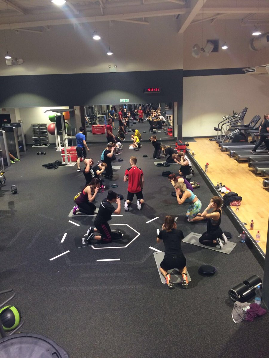 SamWilliamsF's tweet photo. Team Bristol launching #FGTV9 @FitnessFirstUK @CharlieBanfield https://t.co/Ykka5AH9Zu