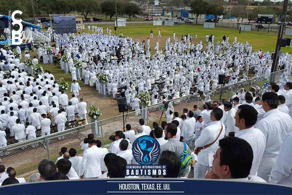 BereaInter's tweet photo. Ceremonia Internacional de Bautismos

Houston, Texas, EE.UU.

#LdmBautismos
#SoyLuzdelMundo https://t.co/EA3wZjQ4bV
