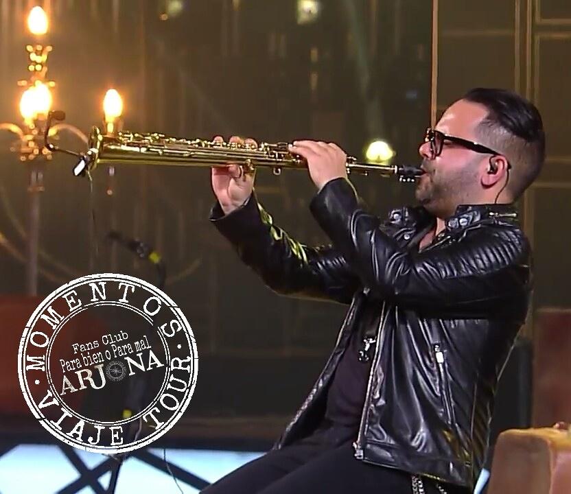 parabienoparam1's tweet photo. #MomentosViajeTour #Sax #Yainer @INFOMUNDOARJONA https://t.co/WpOmPk97a0