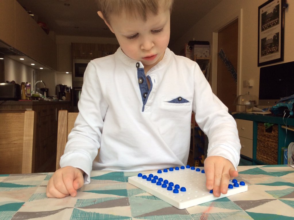 Kedgerybears's tweet photo. Magnets, walks, swimming, peg boards &amp; the Rainbow Factory! @TH_Robins @THGoldcrests https://t.co/kAycttlRRx