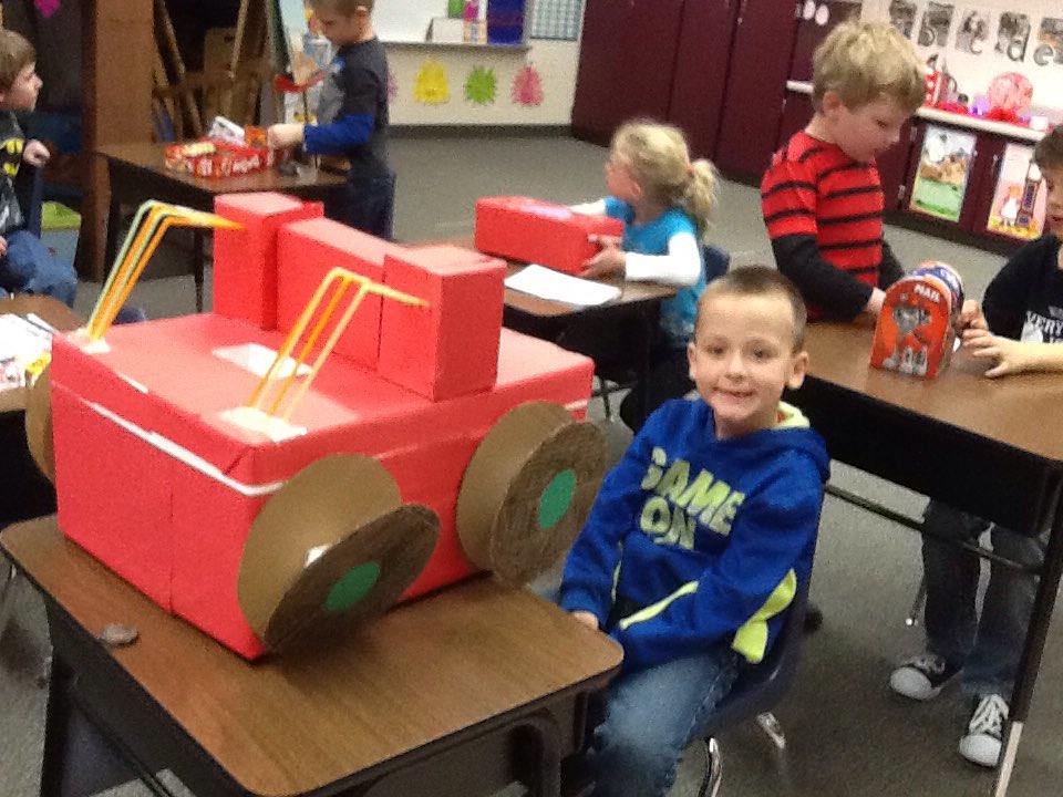 JCDMissCarter's tweet photo. Valentine's Day fun!  #stopdropntweet #bethe1 #jcde https://t.co/nzMOGOdbrJ