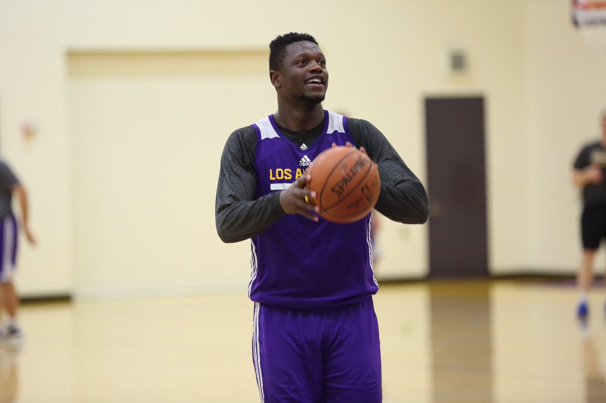 Lakers's tweet photo. Back to work after the All-Star break https://t.co/k8Cew9GX6P