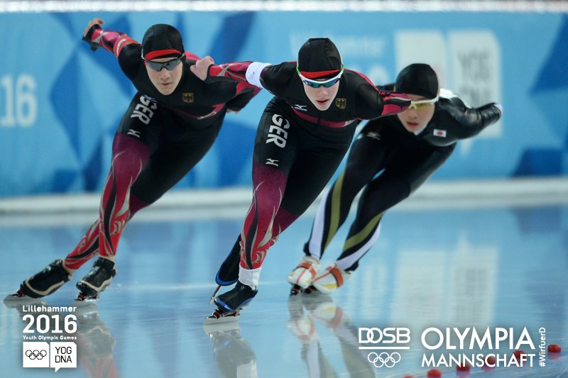 TeamD's tweet photo. Unsere Tageszusammenfassung von den @youtholympics: Bronze auf Eis und Schnee. #WirfuerD https://t.co/OQgDSiHAYx https://t.co/AfHF0d6tU0