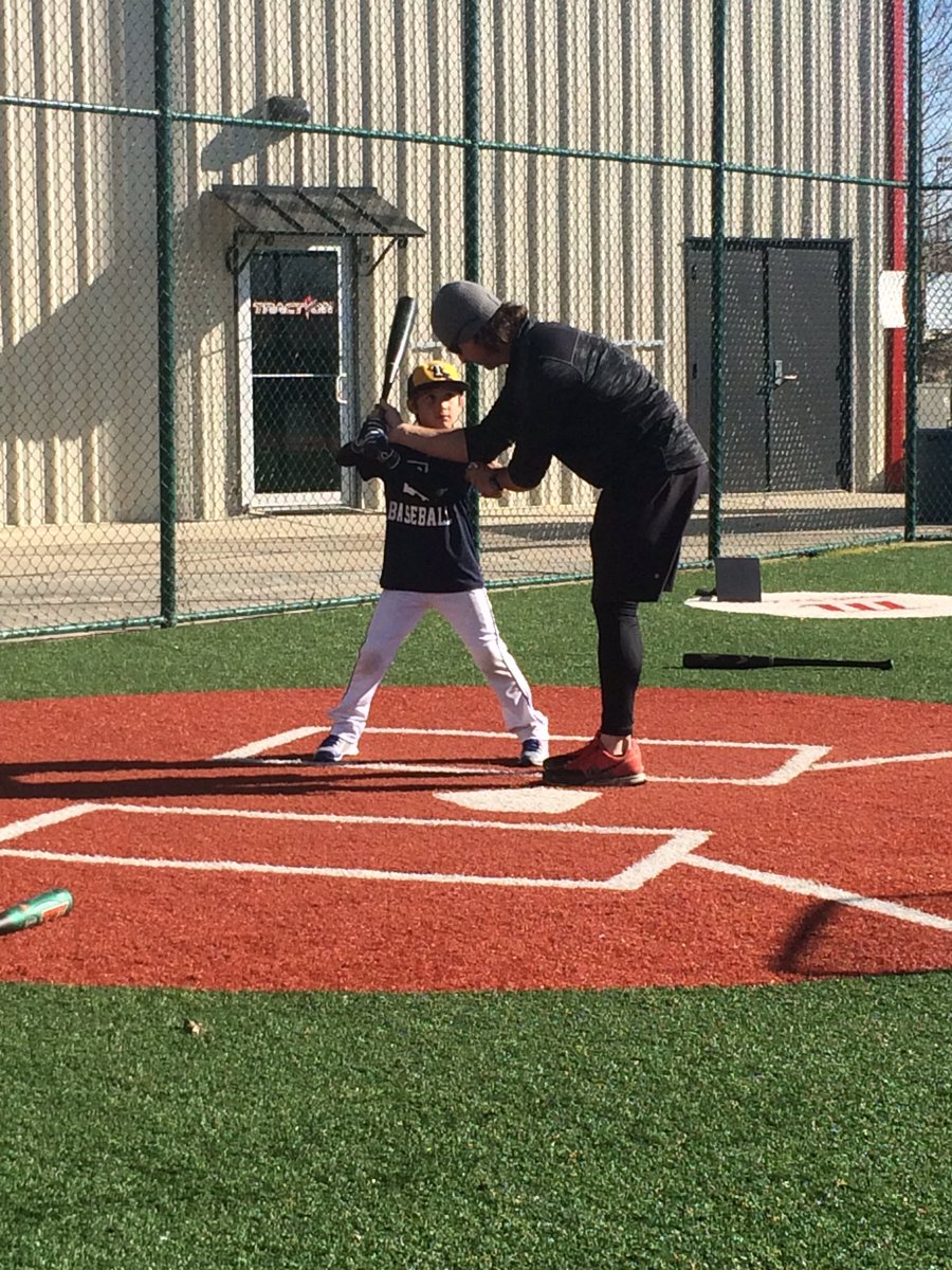 HARDTBALL's tweet photo. Some photos taken at one of my Hitting/Infield Classes last Sunday. You can join too! Check out the info in my bio! https://t.co/sFw8dLmgr0