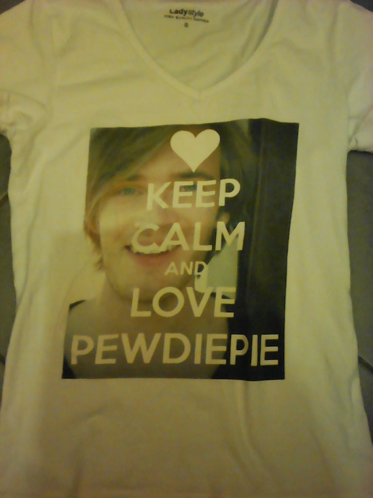 KittyBearPower's tweet photo. My t-shirt!😄😄😄 #fab https://t.co/Iyp84LYg7j
