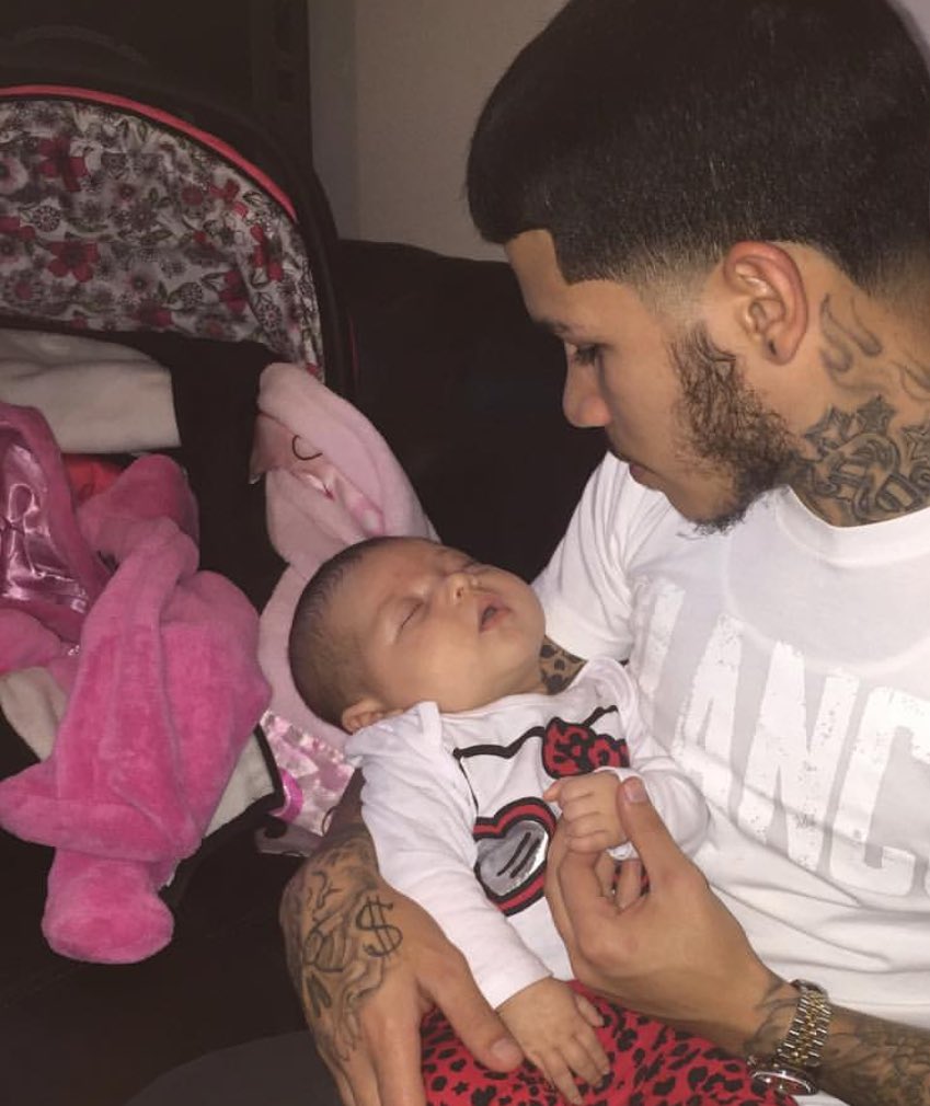 ripdavidlz's tweet photo. Best Feeling.. 👶👑🙌 #mybabes https://t.co/YBX11d65jV