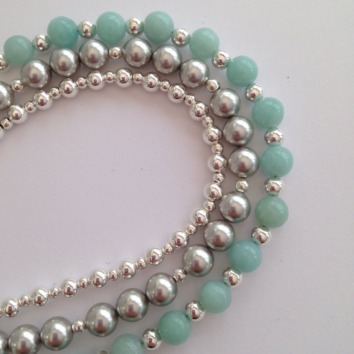 ChalsoJewellery's tweet image. @GlasgowEtsyTeam Good! Busy! Sending my first order to Singapore tomorrow 😊 #GEThour