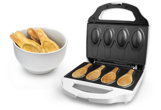 peeweeherman's tweet photo. There's a machine that makes EDIBLE SPOONS!

https://t.co/LLTC28HOPw https://t.co/FvdsacAq7f