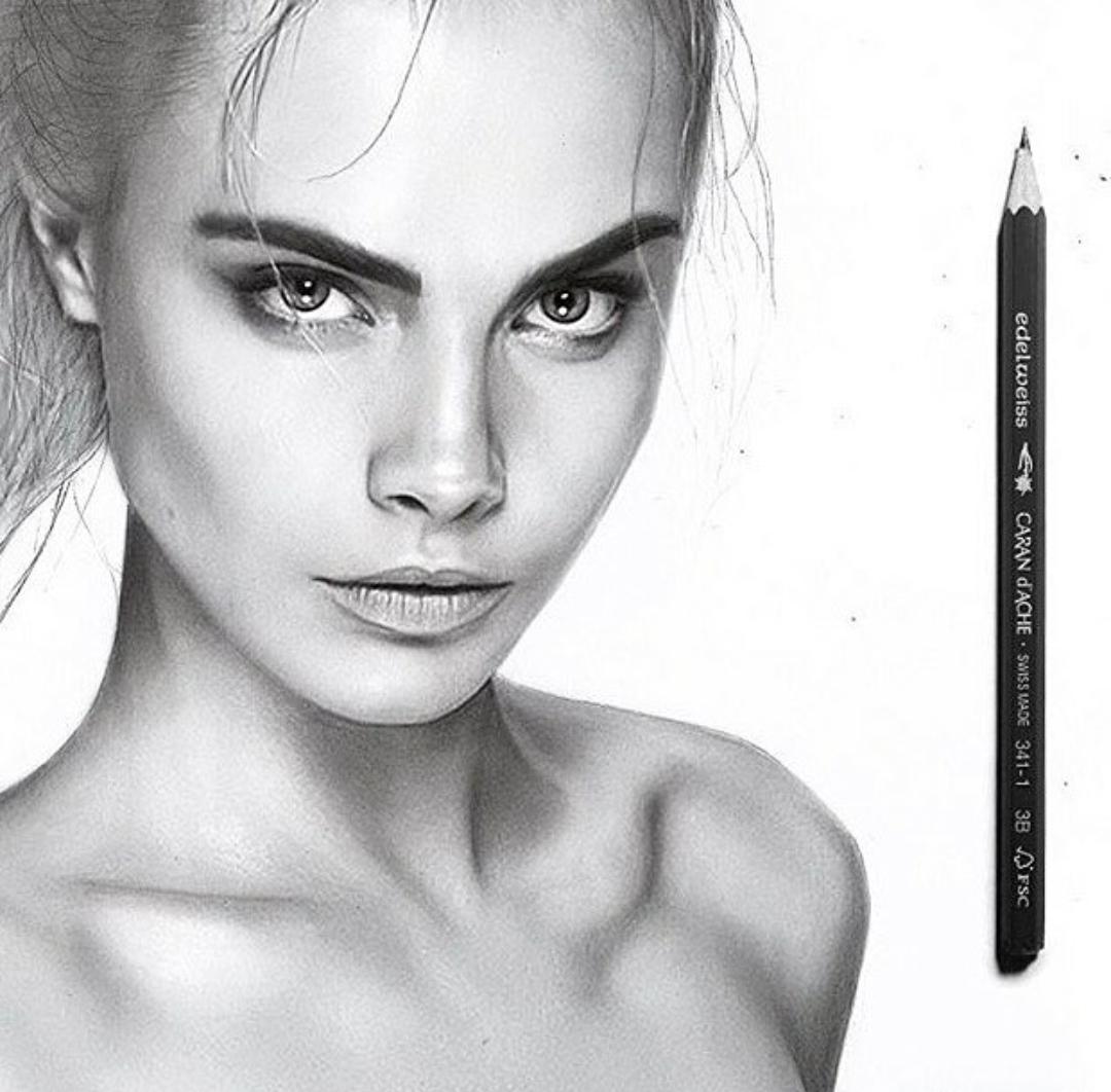EsDeDibujos's tweet image. Al natural con "Cara Delevingne"
