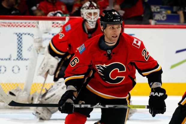 SportsCentre's tweet photo. JUST IN: #NHL upholds Flames D Dennis Wideman's 20-game suspension #TSNHockey https://t.co/oSiDvEoils