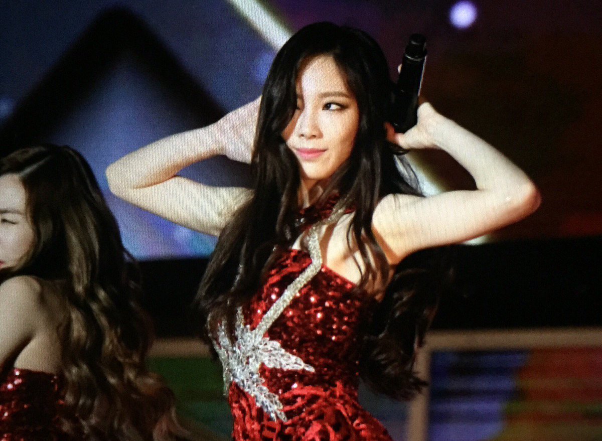 TaeyeonsArms's tweet photo. https://t.co/MFGQufUOWd