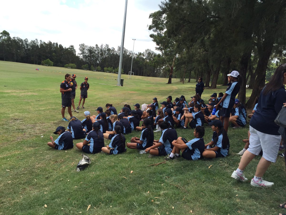 SamZikman's tweet photo. @AFLGWS and @Giants_Academy Player Ryan Griffen speaking to the Girls from All Saints College!! #AFLCommunityCamp https://t.co/yCp1uNoFnr