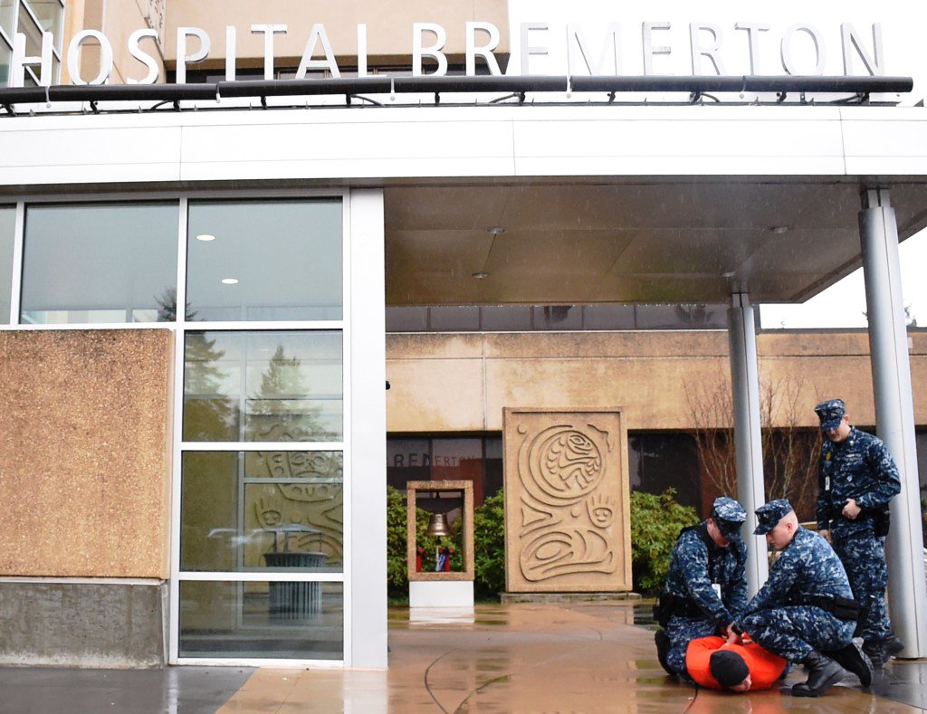 MyNHB's tweet photo. Security Drills held at Naval Hospital Bremerton https://t.co/whEfFfUwfa https://t.co/e9ttsfTpPx